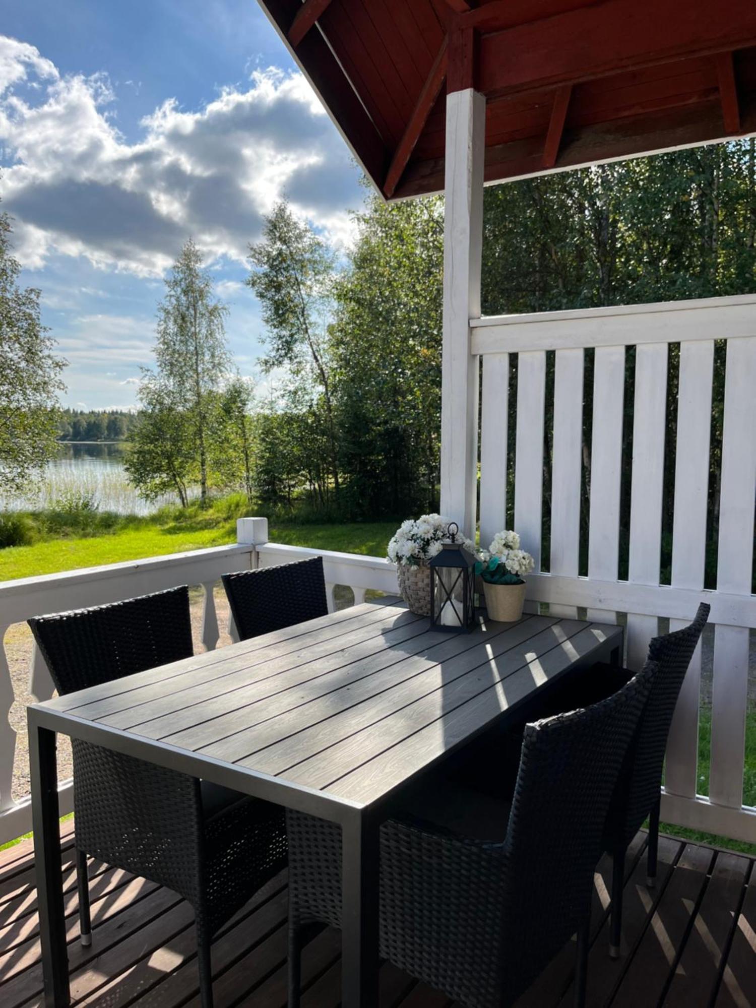 Ahosen Lomamoekit Villa Vikajarvi Luaran gambar