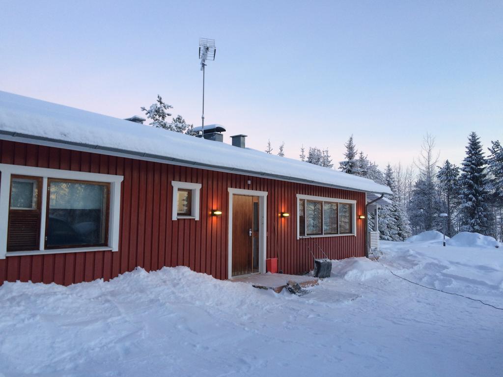 Ahosen Lomamoekit Villa Vikajarvi Luaran gambar